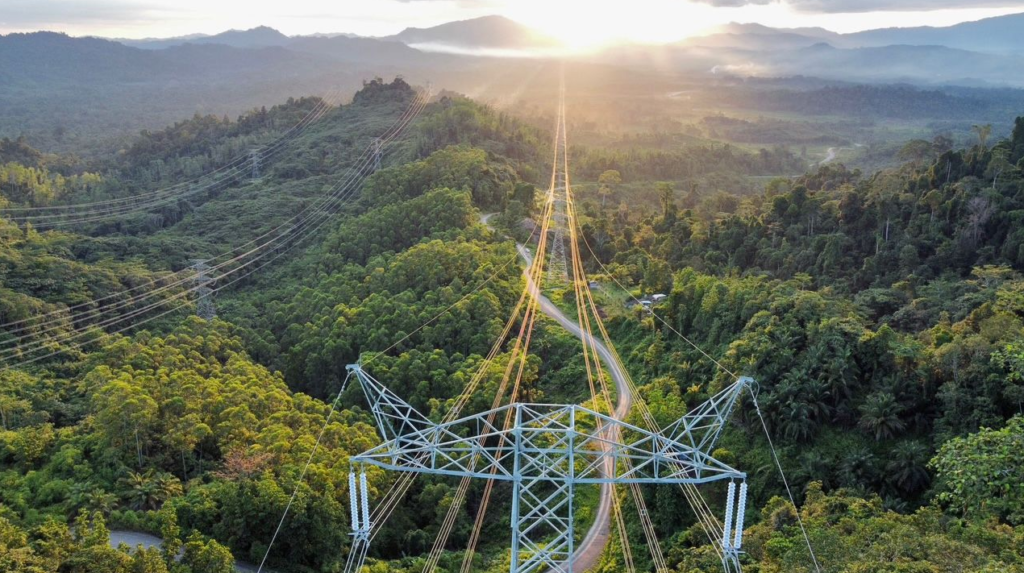 What Are the Aerial Balls on Overhead Power lines?