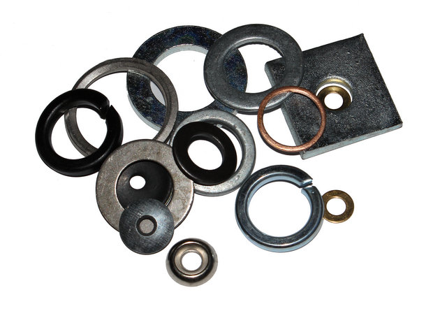 compare the different types and designs of the washers