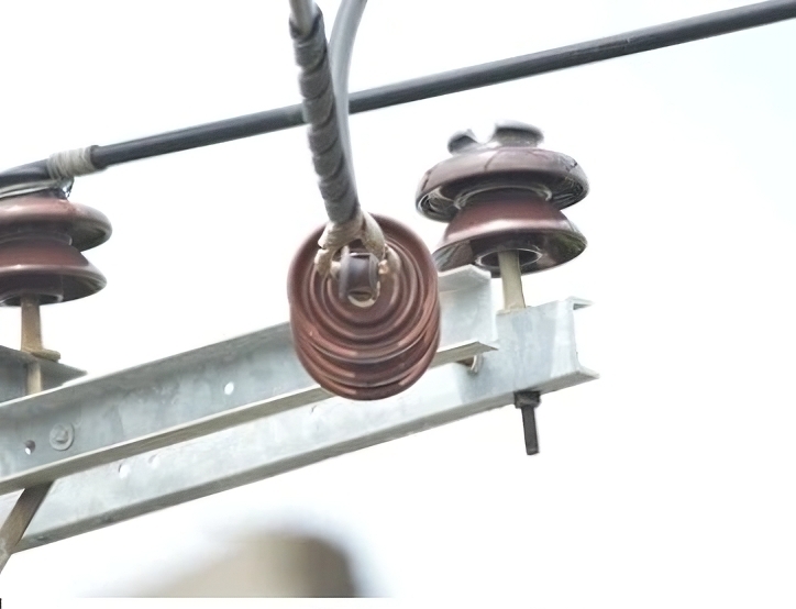 follow the right procedures for safe installation of pin insulators