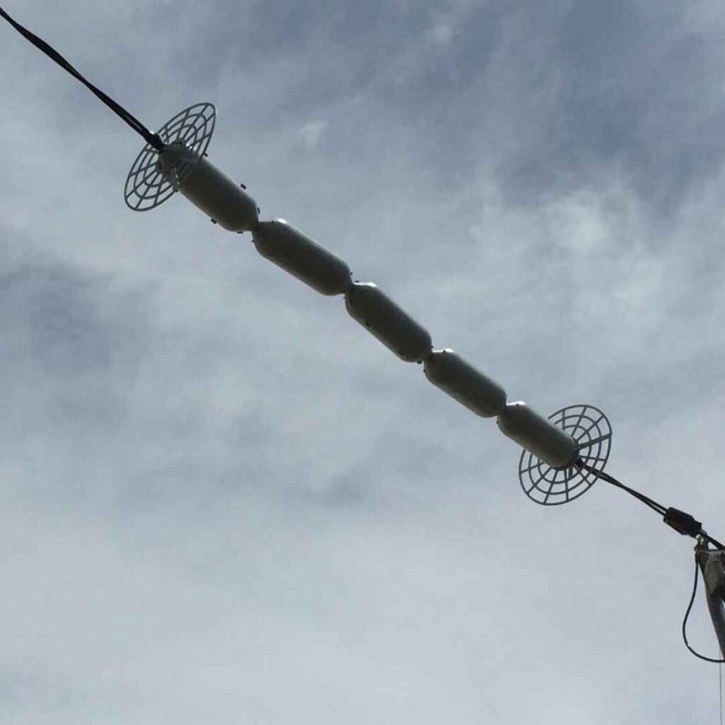 Line guard as used in overhead transmission lines