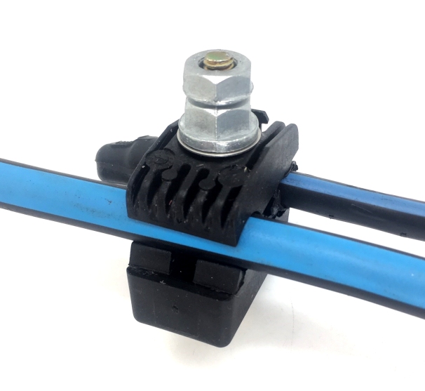 Insulated piercing clamps safeguard conductors from high temperatures